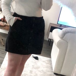 Wilfred black button skirt